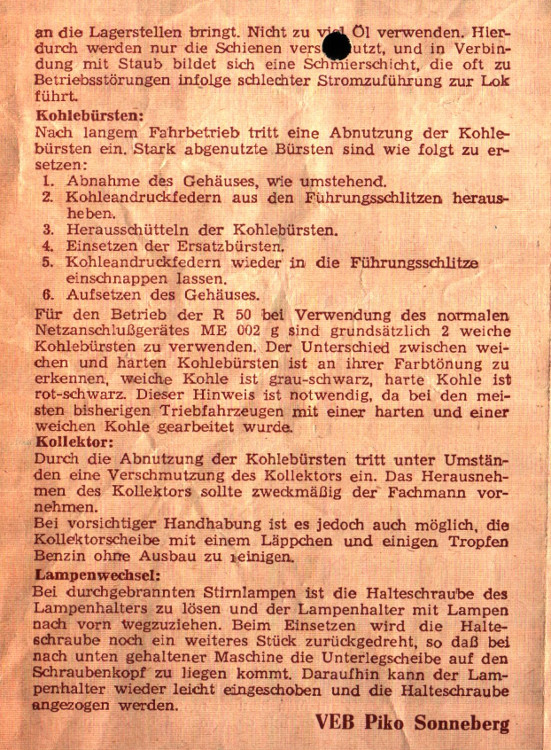 PIKO 50 001 mit beweglichen Vorläufer  SAMMLERWERT ca. 70€ - 100€  Baujahr: 1962
