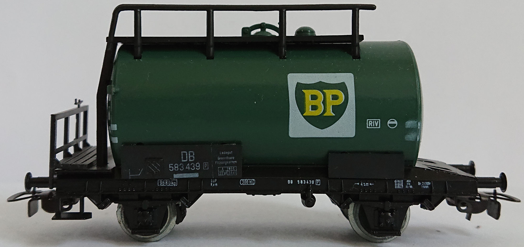 PIKO Kesselwagen Z 51 (BP) Deutsche Bundesbahn  