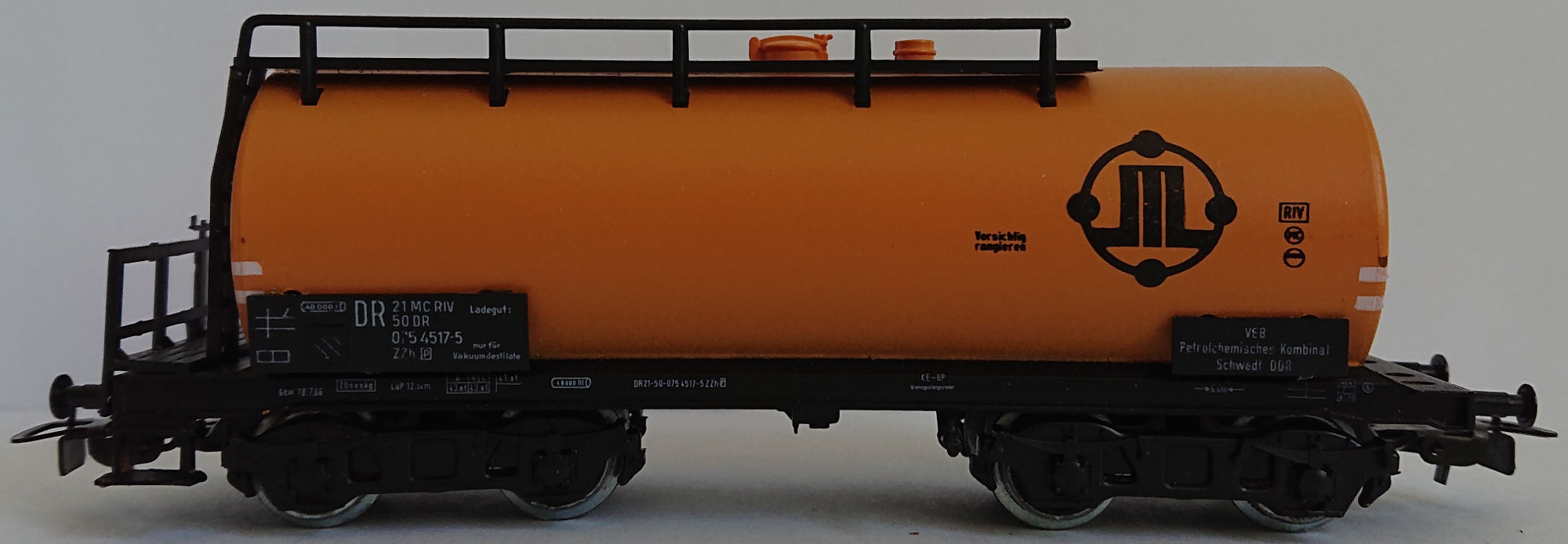PIKO 4 achsiger Kesselwagen ZZh Deutsche Reichsbahn  