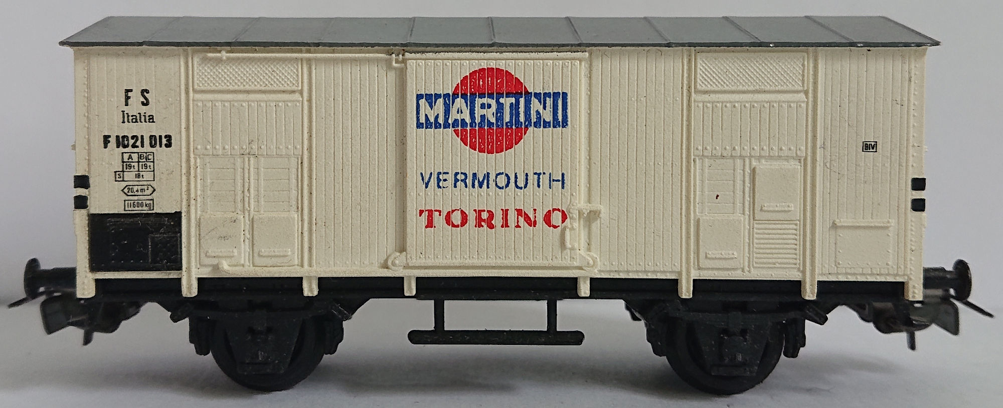 PIKO Spitzdachkühlwagen FS Italia  