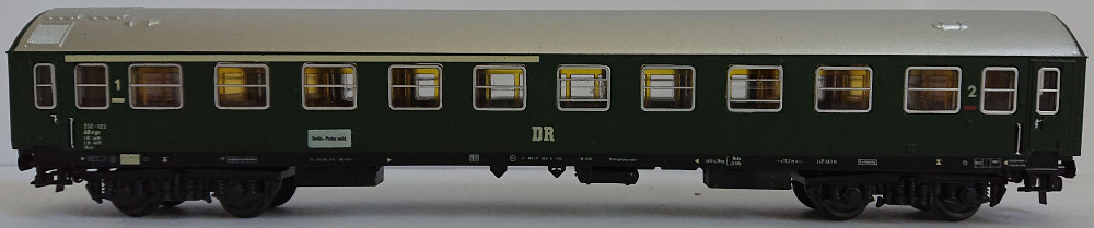 SCHICHT/PIKO Reisewagen 252 123 Deutsche Reichsbahn  